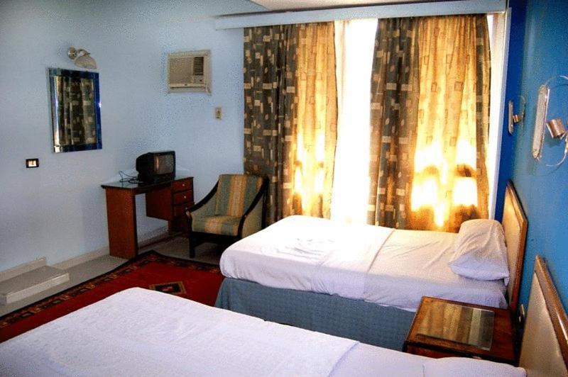 Nile Zamalek Hotel Giza Buitenkant foto