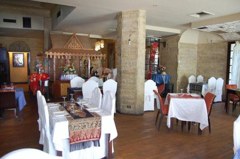 Nile Zamalek Hotel Giza Buitenkant foto